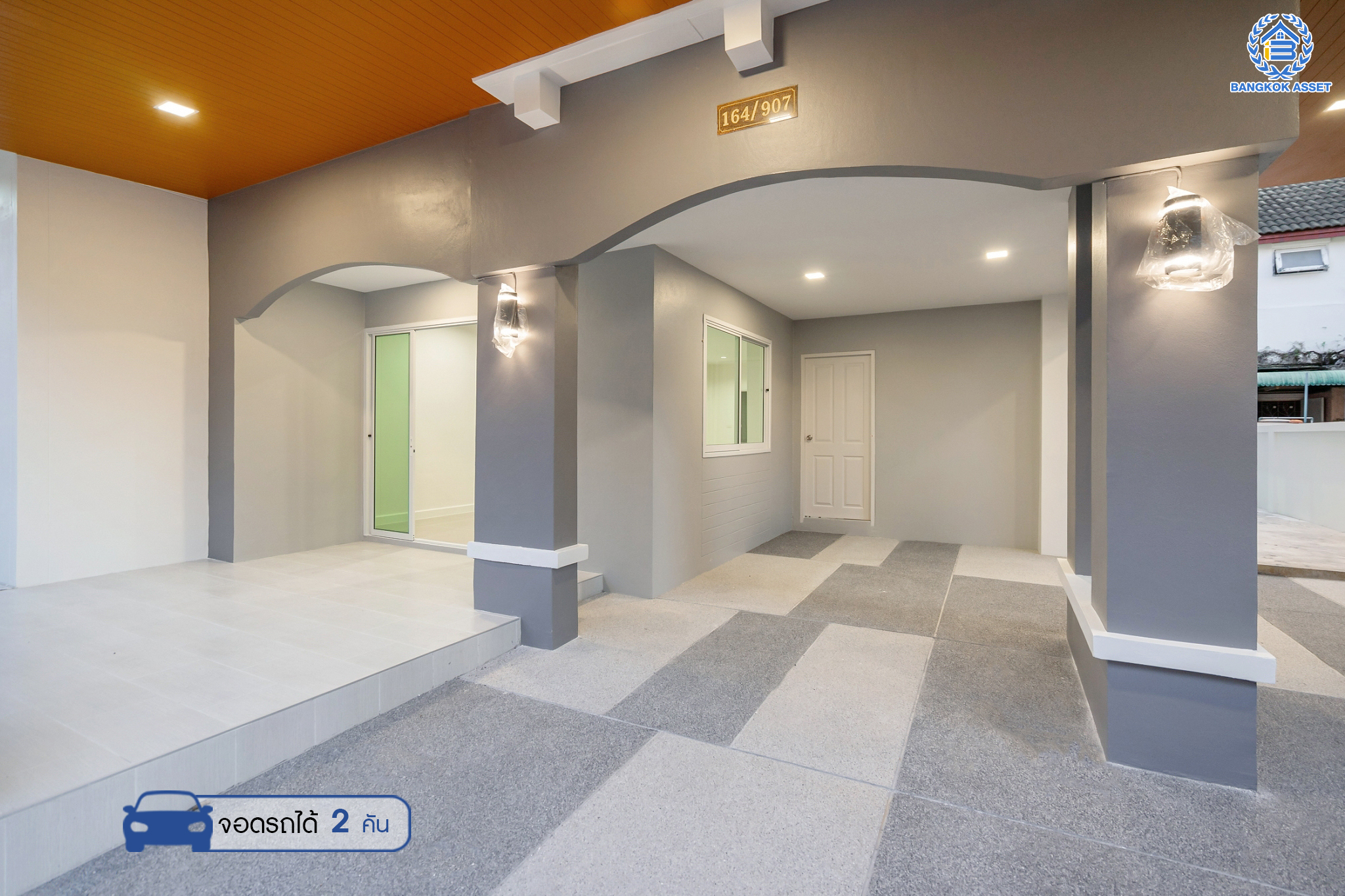 บ้านมือสองตกแต่งใหม่ ม.ดิเอมเมอรัลด์พาร์ค2 บางกรวย-ไทรน้อย เนื้อที่ 58.9 ตร.ว. ฟังก์ชัน 5 ห้องนอน 3 ห้องน้ำ 1 ห้องอเนกประสงค์ 2 ที่จอดรถ บนทำเลศักยภาพ เชื่อมสู่ถนนชัยพฤกษ์ เพียง 5 นาที ใกล้เซ็นทรัลเวสต์เกต และรถไฟฟ้าสายสีม่วง "สถานีบางพลู"...